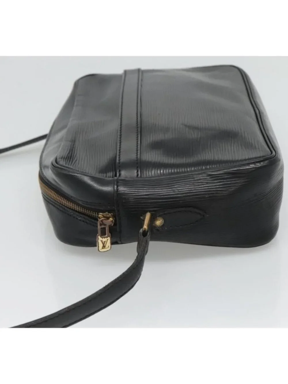 Authentic LOUIS VUITTON Epi Trocadero 27 Shoulder Bag Black M52312 LV